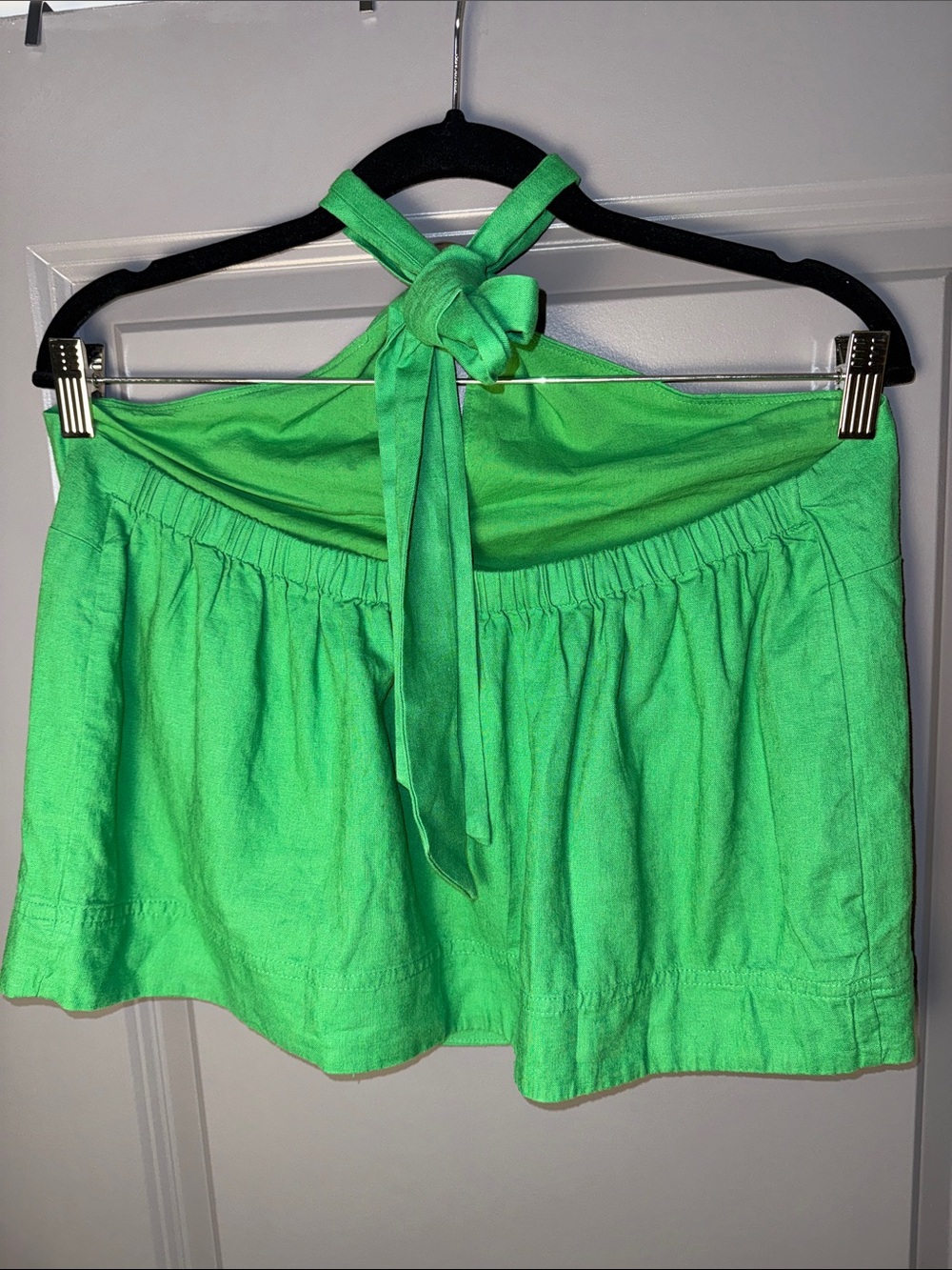 Ann Taylor Bright Green Halter Tie Neck Top | Size M - Picture 6 of 11
